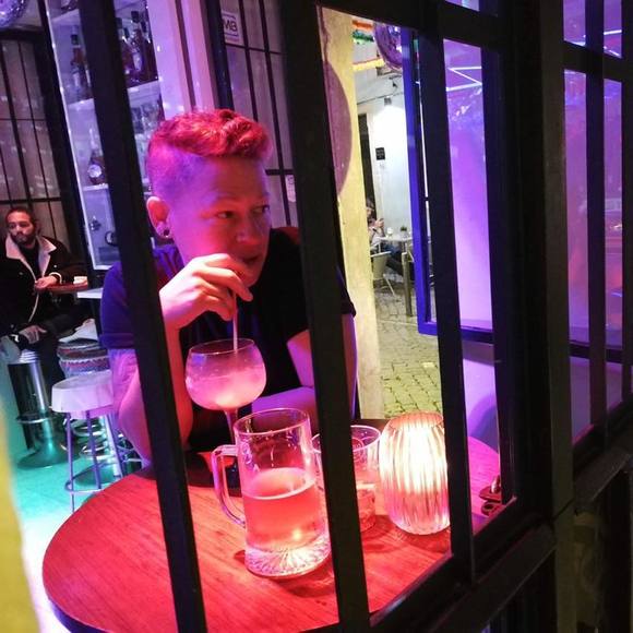 Meet your Posher, Cindy - Picture 1 of 1